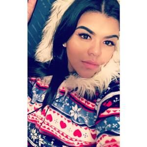 Meet your Posher, Daisey